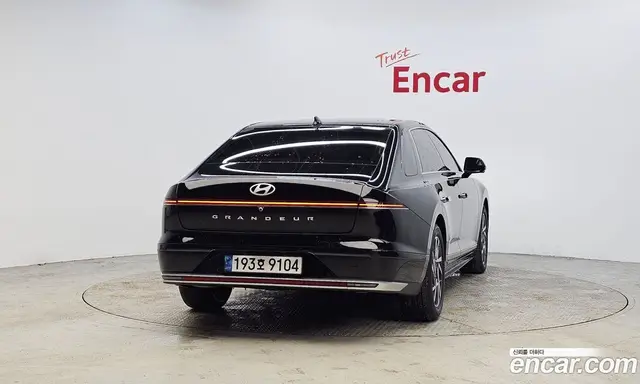 Hyundai Grandeur 2023 2.5 автомат (гидро), миниатюра 4