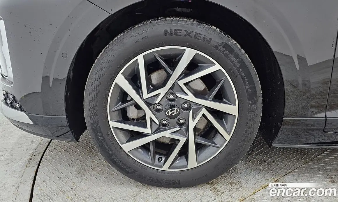 Hyundai Grandeur 2023 2.5 автомат (гидро), фото 5
