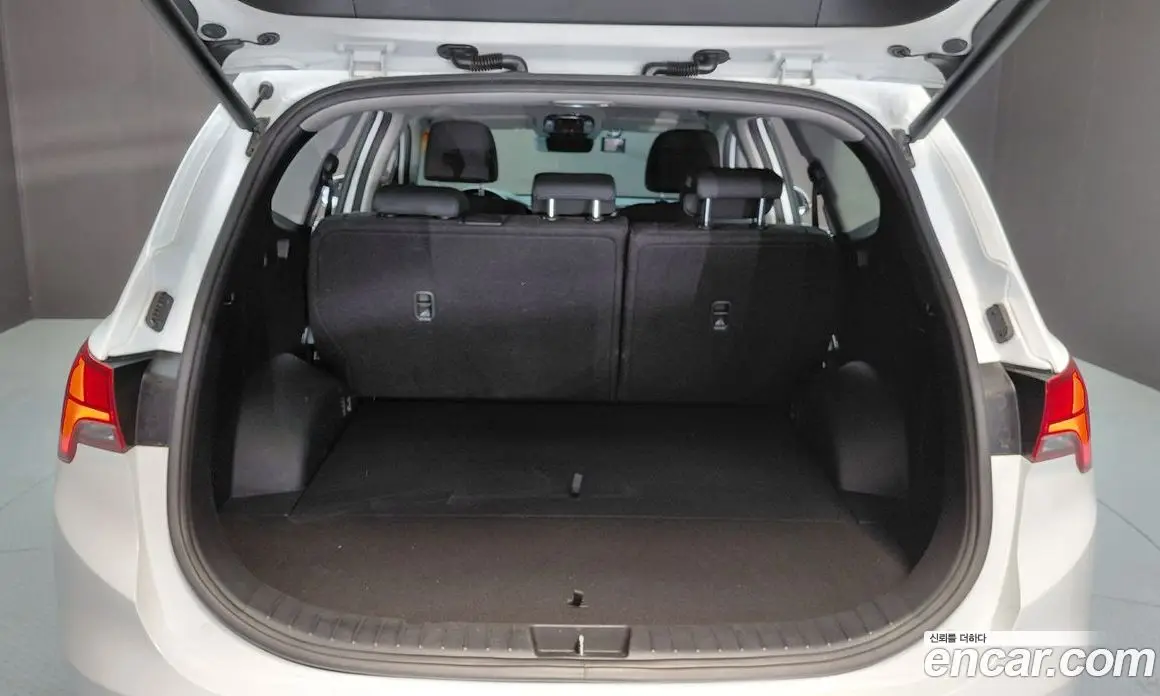 Hyundai Santa Fe 2023 2.5 автомат (гидро), фото 26
