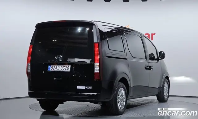 Hyundai Staria 2022 2.2 автомат (гидро), миниатюра 2
