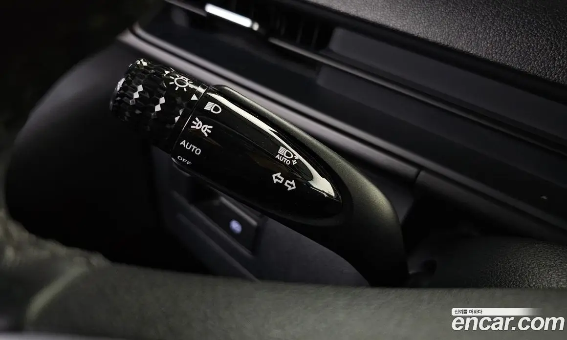 Hyundai Staria 2022 2.2 автомат (гидро), фото 26