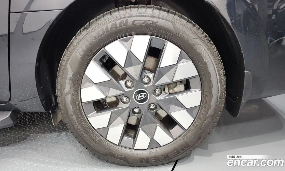 Hyundai Staria 2023 3.5 автомат (гидро), фото 7 Hyundai Staria 2023 3.5 автомат (гидро), фото 7