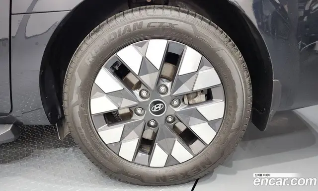 Hyundai Staria 2023 3.5 автомат (гидро), миниатюра 7 Hyundai Staria 2023 3.5 автомат (гидро), миниатюра 7
