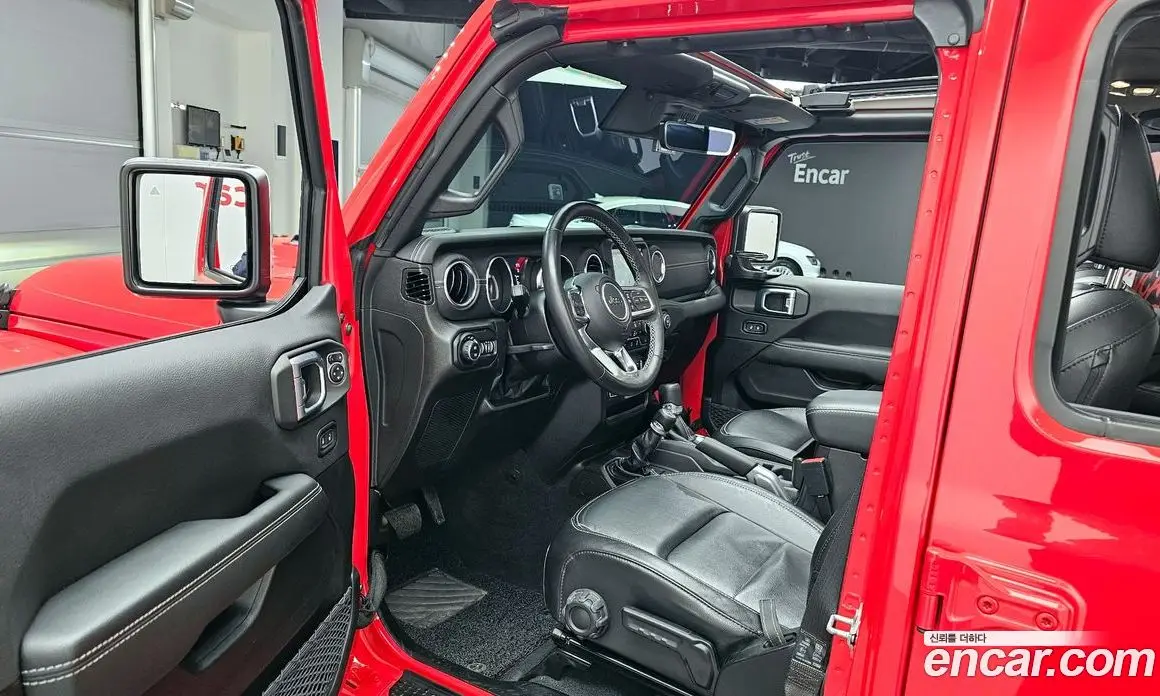 Jeep Wrangler 2022 2.0 автомат (гидро), фото 10