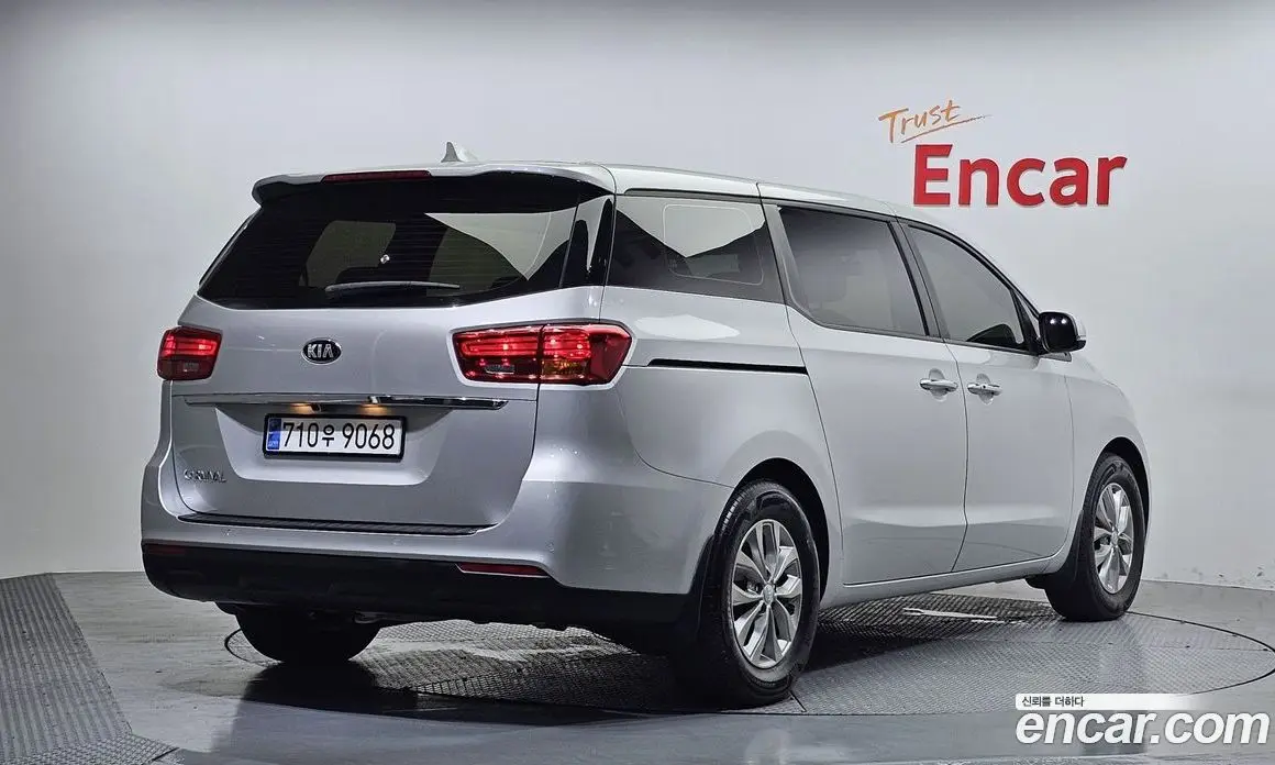 Kia Carnival 2020 2.2 автомат (гидро), фото 2 Kia Carnival 2020 2.2 автомат (гидро), фото 2