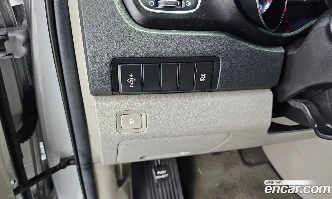Kia Carnival 2020 2.2 автомат (гидро), фото 22 Kia Carnival 2020 2.2 автомат (гидро), фото 22