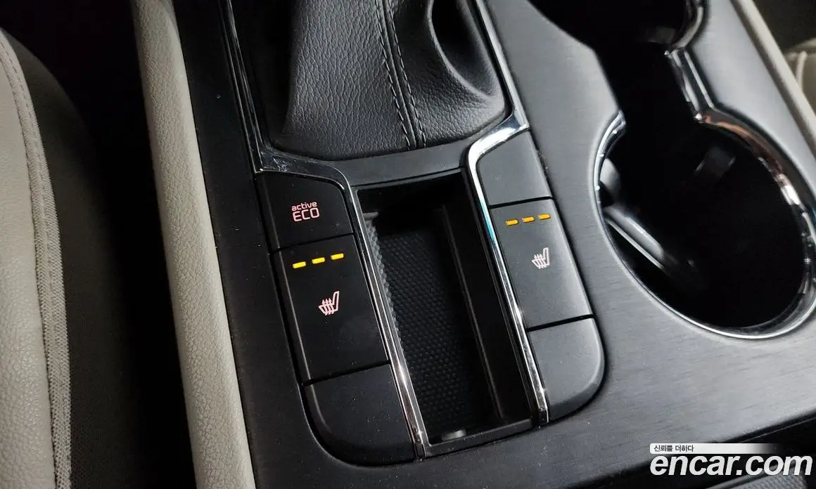 Kia Carnival 2020 2.2 автомат (гидро), фото 25