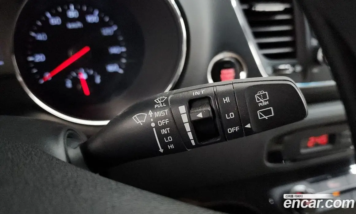 Kia Carnival 2020 2.2 автомат (гидро), фото 28