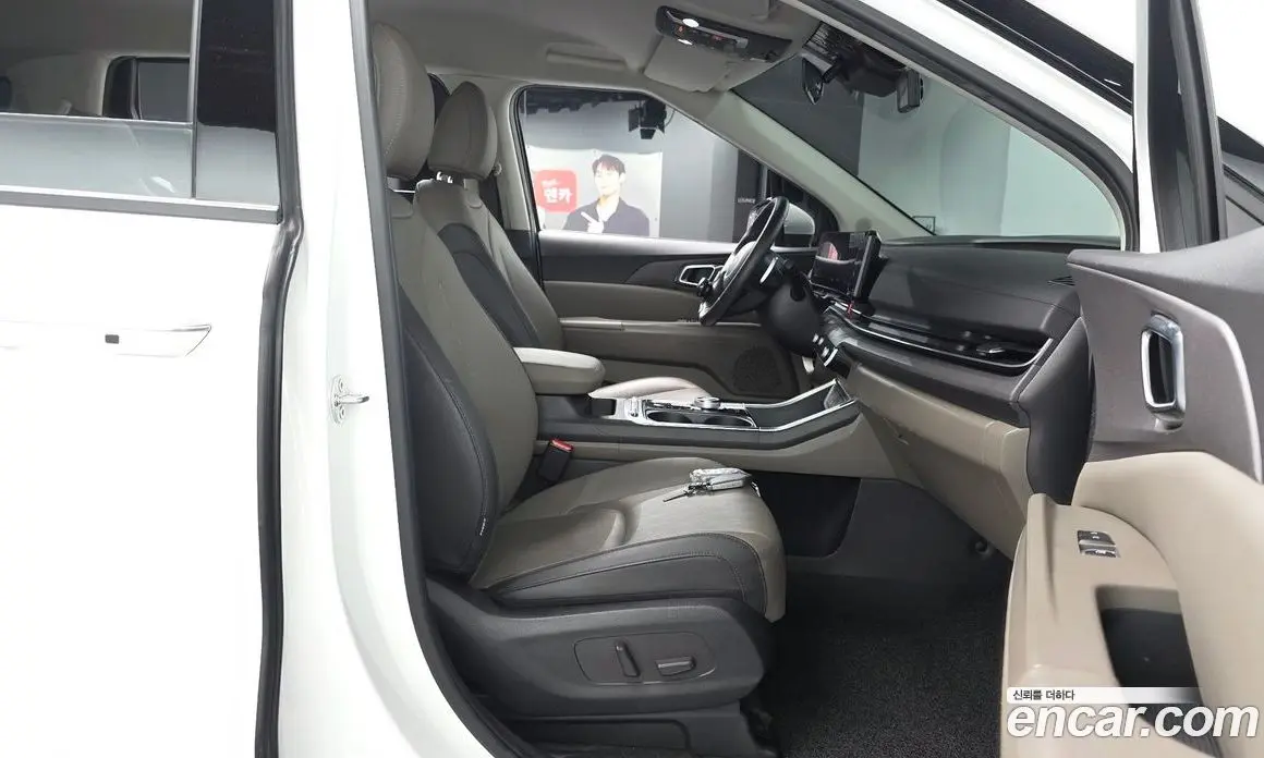 Kia Carnival 2024 3.5 автомат (гидро), фото 16 Kia Carnival 2024 3.5 автомат (гидро), фото 16