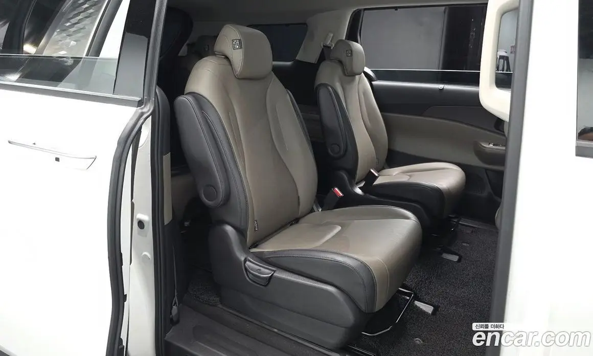 Kia Carnival 2024 3.5 автомат (гидро), фото 17 Kia Carnival 2024 3.5 автомат (гидро), фото 17