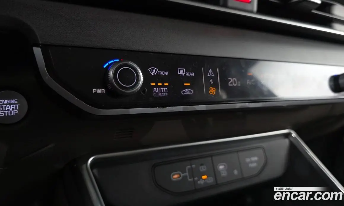 Kia Carnival 2024 3.5 автомат (гидро), фото 34 Kia Carnival 2024 3.5 автомат (гидро), фото 34