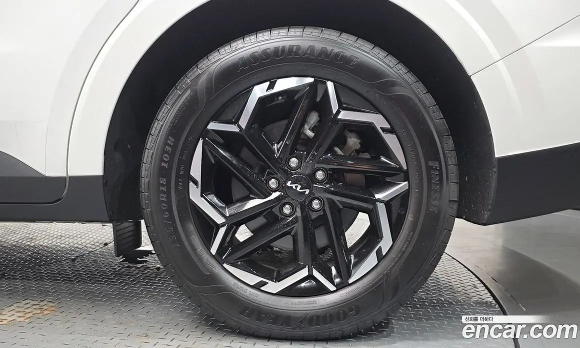Kia Carnival 2024 3.5 автомат (гидро), фото 7 Kia Carnival 2024 3.5 автомат (гидро), фото 7