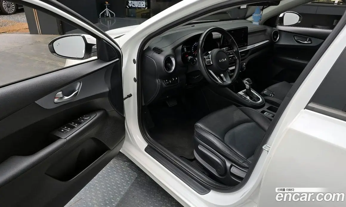 Kia K3 2021 1.6 автомат (гидро), фото 12