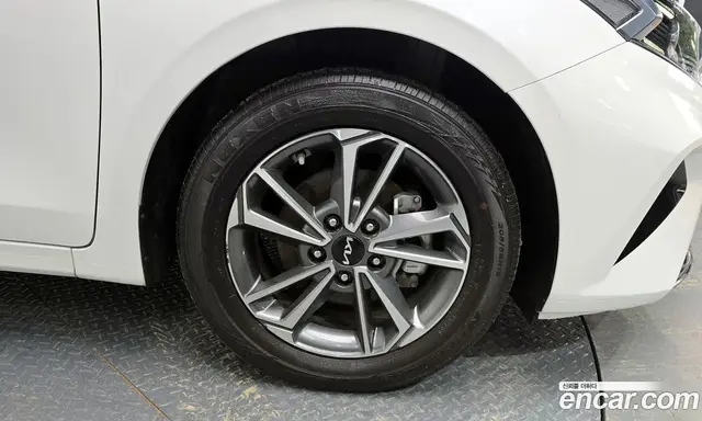 Kia K3 2021 1.6 автомат (гидро), миниатюра 4