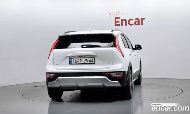 Kia Niro 2022 1.6 автомат (гидро), миниатюра 4