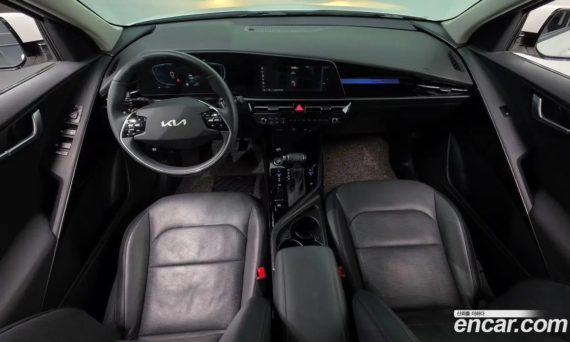 Kia Niro 2022 1.6 автомат (гидро), фото 10