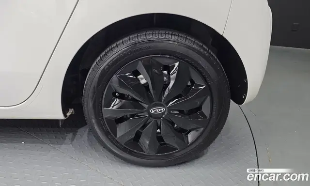 Kia Ray 2022 1.0 автомат (гидро), миниатюра 7