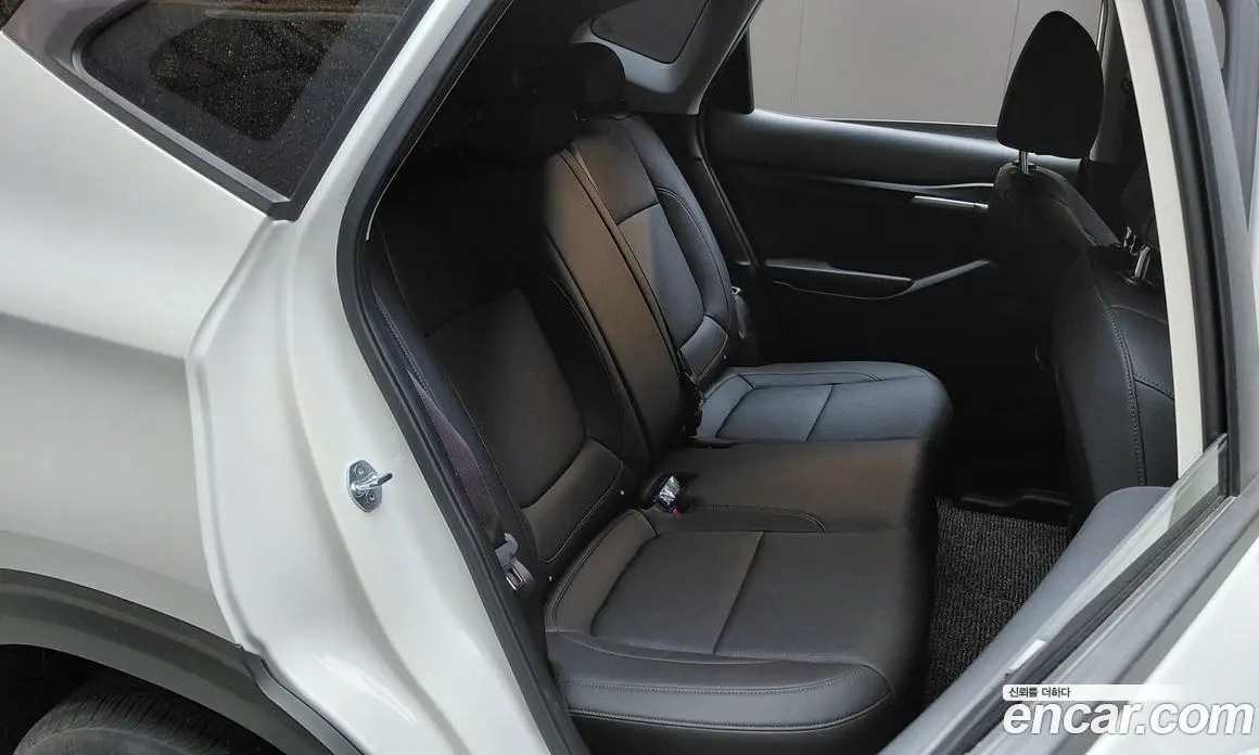Kia Seltos 2023 1.6 автомат (гидро), фото 17