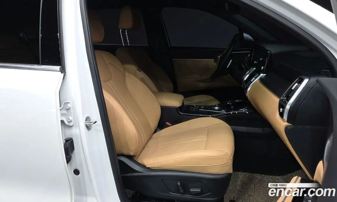 Kia Sorento 2023 2.5 автомат (гидро), фото 17