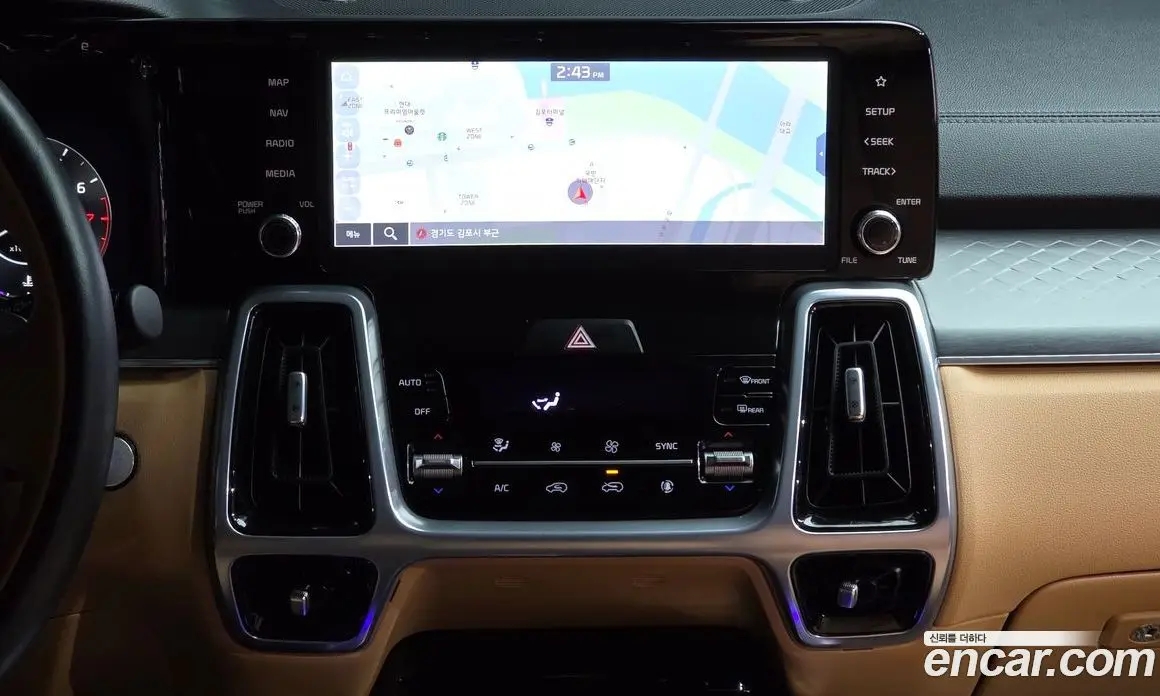 Kia Sorento 2023 2.5 автомат (гидро), фото 20