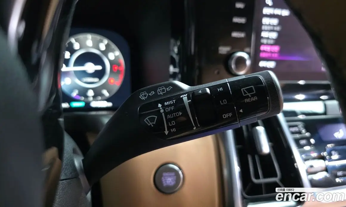 Kia Sorento 2023 2.5 автомат (гидро), фото 23