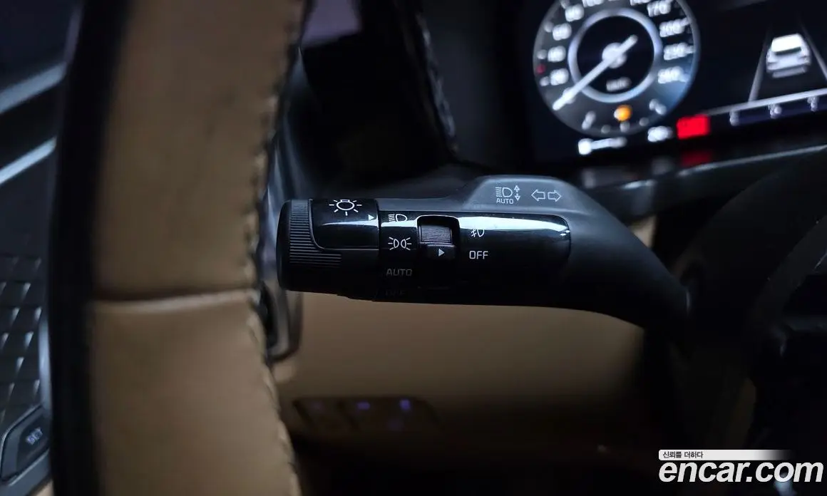 Kia Sorento 2023 2.5 автомат (гидро), фото 29
