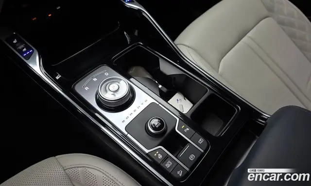 Kia Sorento 2024 1.6 автомат (гидро), миниатюра 12