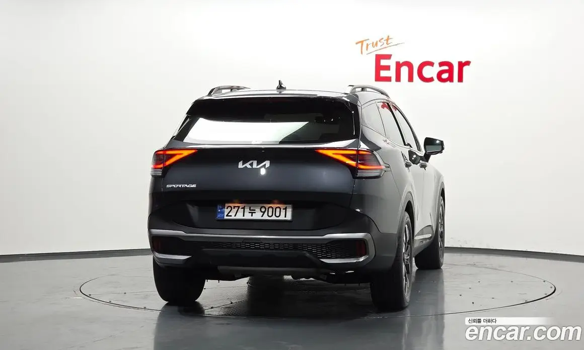 Kia Sportage 2023 1.6 автомат (гидро), фото 4