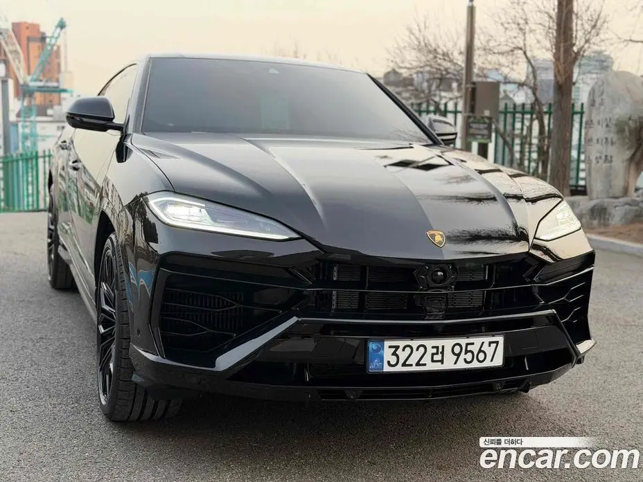 Lamborghini Urus 2026 4.0 автомат (гидро), фото 1 Lamborghini Urus 2026 4.0 автомат (гидро), фото 1