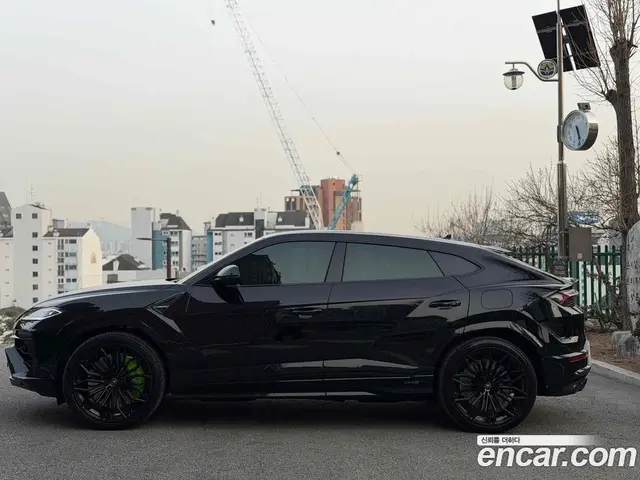 Lamborghini Urus 2026 4.0 автомат (гидро), миниатюра 3 Lamborghini Urus 2026 4.0 автомат (гидро), миниатюра 3