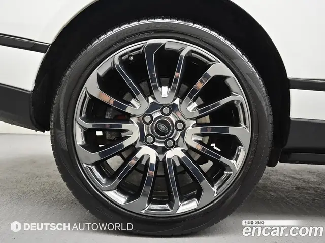 Land Rover Range Rover 2017 5.0 автомат (гидро), миниатюра 3 Land Rover Range Rover 2017 5.0 автомат (гидро), миниатюра 3