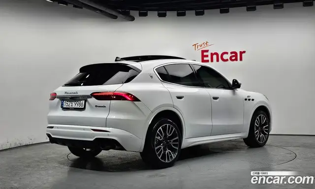 Maserati Grecale 2023 2.0 автомат (гидро), миниатюра 2 Maserati Grecale 2023 2.0 автомат (гидро), миниатюра 2