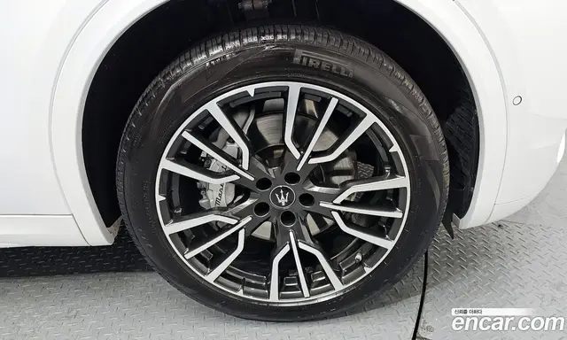 Maserati Grecale 2023 2.0 автомат (гидро), миниатюра 5 Maserati Grecale 2023 2.0 автомат (гидро), миниатюра 5