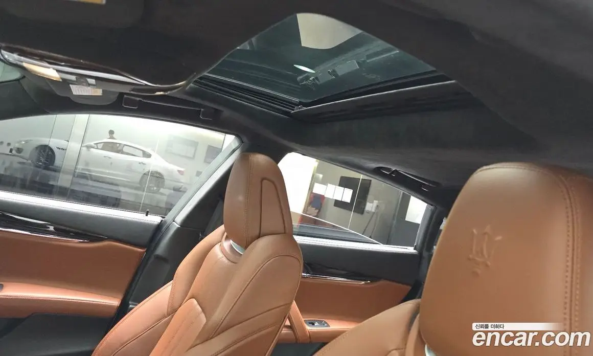 Maserati Quattroporte 2018 3.0 автомат (гидро), фото 19 Maserati Quattroporte 2018 3.0 автомат (гидро), фото 19