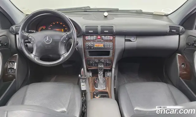 Mercedes-Benz C-Class 2004 2.6 автомат (гидро), миниатюра 7
