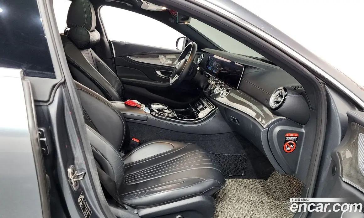 Mercedes-Benz CLS-Class 2019 1.9 автомат (гидро), фото 16 Mercedes-Benz CLS-Class 2019 1.9 автомат (гидро), фото 16