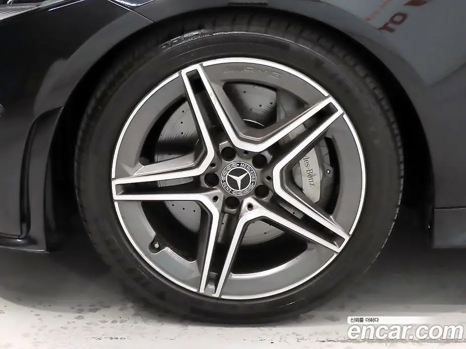 Mercedes-Benz CLS-Class 2019 1.9 автомат (гидро), фото 20