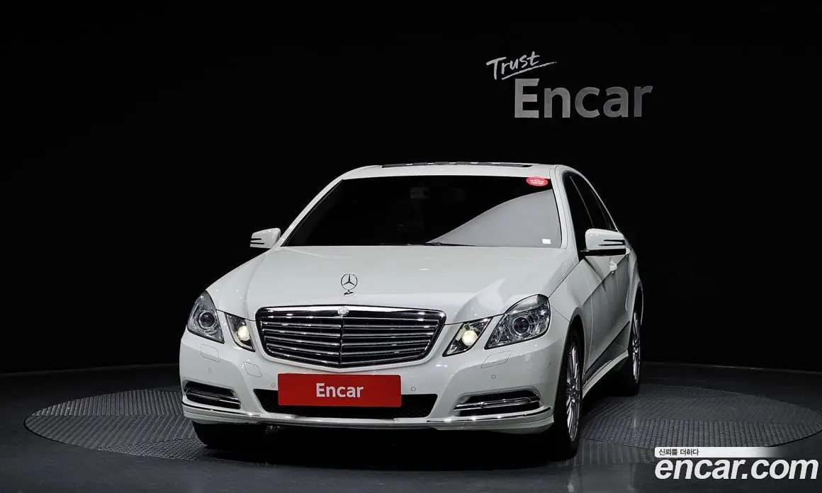 Mercedes-Benz E-Class 2011 3.5 автомат (гидро), фото 3