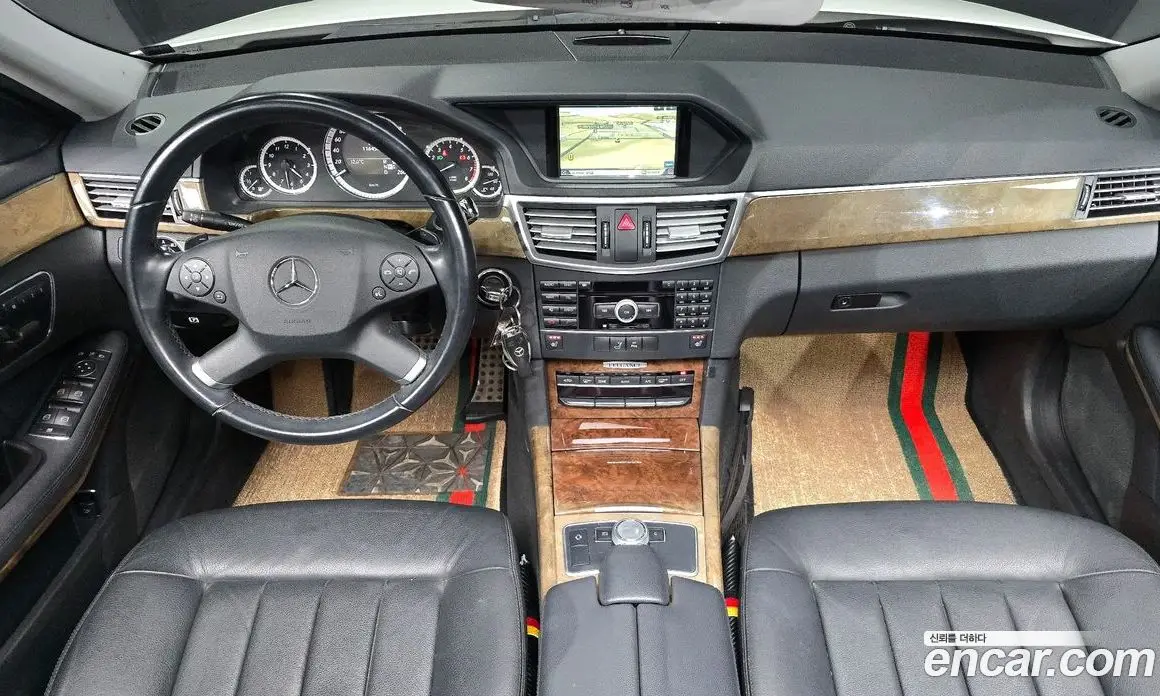 Mercedes-Benz E-Class 2011 3.5 автомат (гидро), фото 7