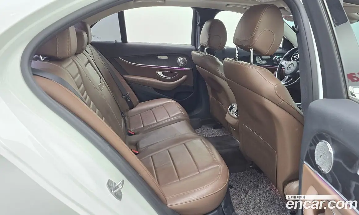 Mercedes-Benz E-Class 2017 1.9 автомат (гидро), фото 18