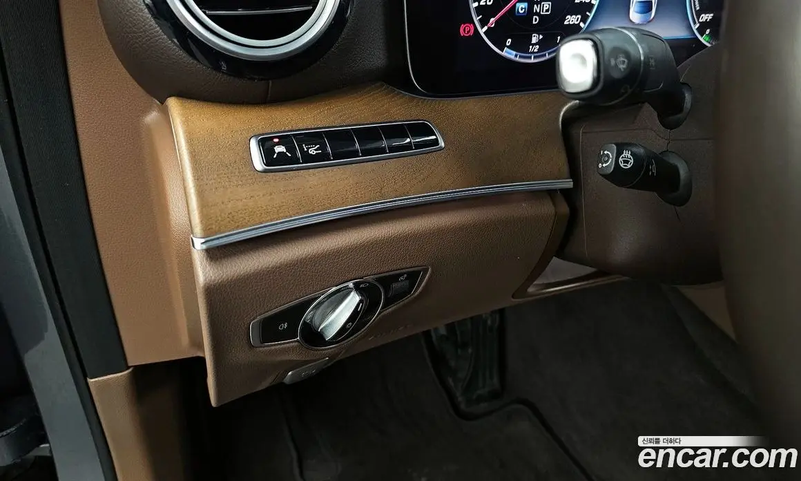 Mercedes-Benz E-Class 2019 2.0 автомат (гидро), фото 16