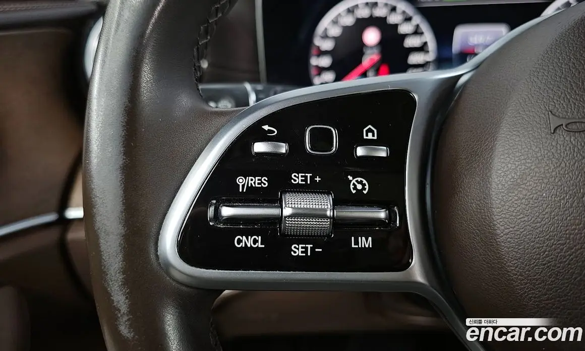 Mercedes-Benz E-Class 2019 2.0 автомат (гидро), фото 33