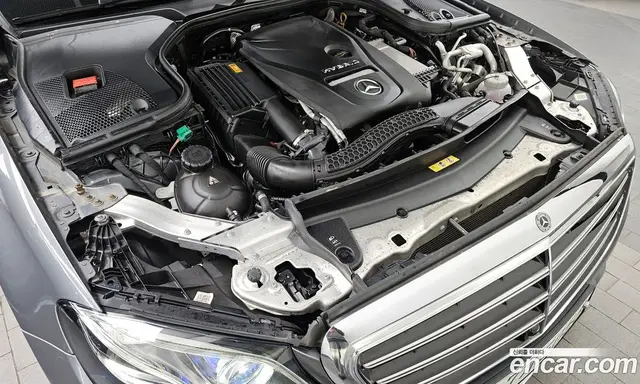 Mercedes-Benz E-Class 2019 2.0 автомат (гидро), миниатюра 6