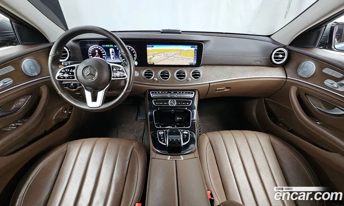 Mercedes-Benz E-Class 2019 2.0 автомат (гидро), фото 10