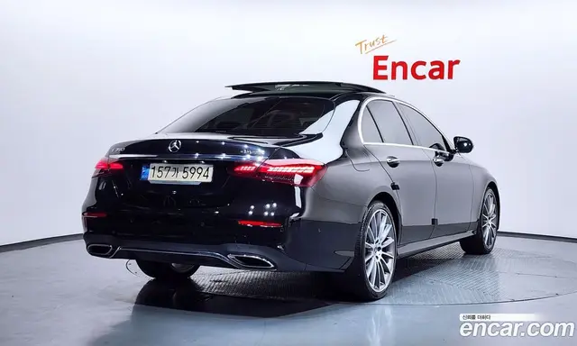 Mercedes-Benz E-Class 2022 2.0 автомат (гидро), миниатюра 2 Mercedes-Benz E-Class 2022 2.0 автомат (гидро), миниатюра 2