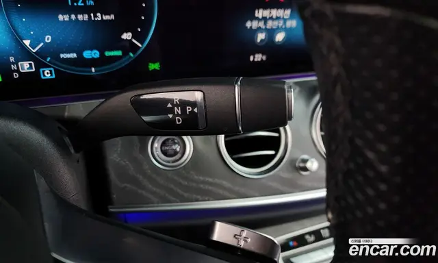 Mercedes-Benz E-Class 2022 2.0 автомат (гидро), миниатюра 9 Mercedes-Benz E-Class 2022 2.0 автомат (гидро), миниатюра 9