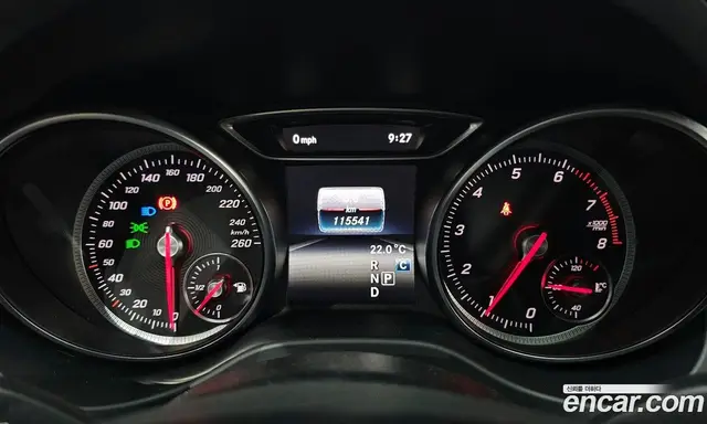 Mercedes-Benz GLA-Class 2018 2.0 автомат (гидро), миниатюра 11