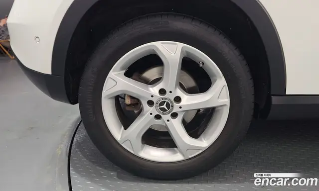 Mercedes-Benz GLA-Class 2018 2.0 автомат (гидро), миниатюра 5