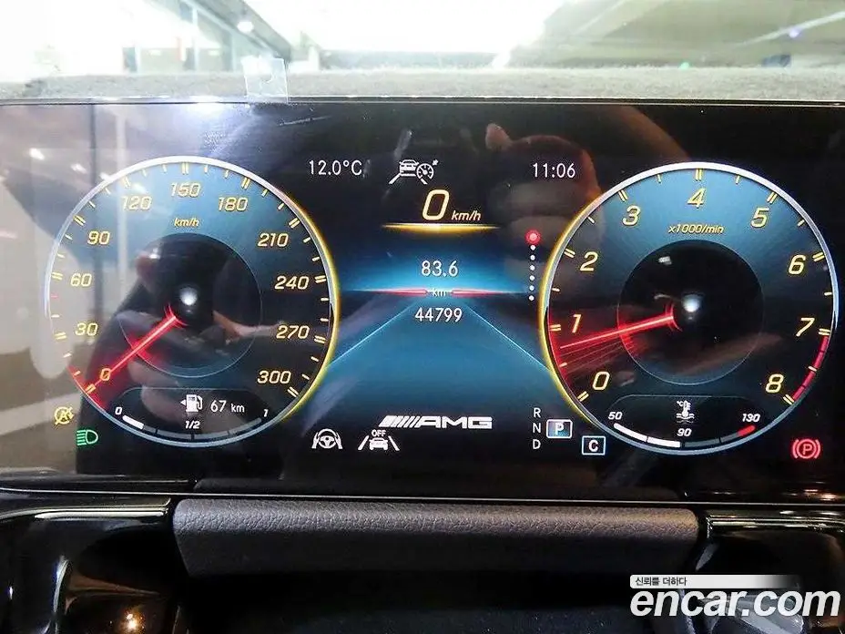 Mercedes-Benz GLA-Class 2022 2.0 автомат (гидро), фото 8