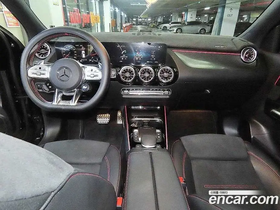 Mercedes-Benz GLA-Class 2022 2.0 автомат (гидро), фото 9